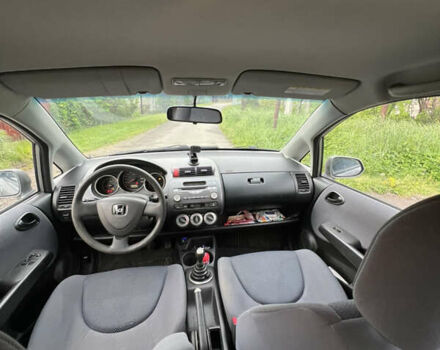 Серый Хонда Джаз, объемом двигателя 1.2 л и пробегом 204 тыс. км за 2900 $, фото 7 на Automoto.ua