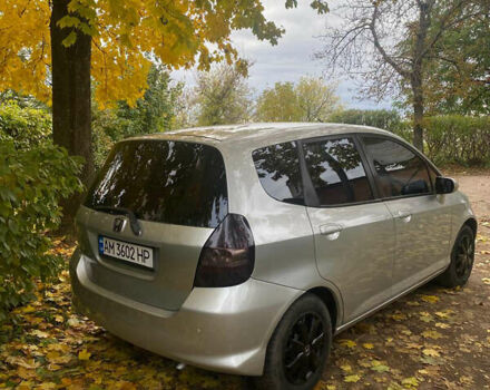 Серый Хонда Джаз, объемом двигателя 1.4 л и пробегом 225 тыс. км за 4990 $, фото 6 на Automoto.ua