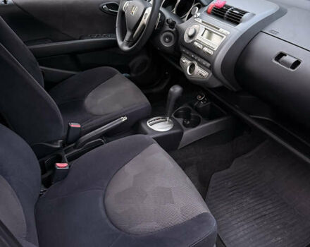 Серый Хонда Джаз, объемом двигателя 1.4 л и пробегом 173 тыс. км за 5000 $, фото 9 на Automoto.ua