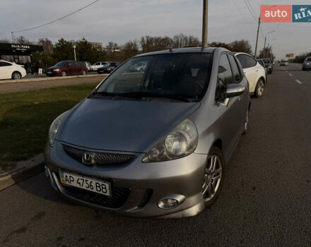 Серый Хонда Джаз, объемом двигателя 1.4 л и пробегом 173 тыс. км за 5000 $, фото 1 на Automoto.ua