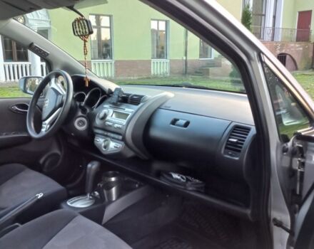 Сірий Хонда Джаз, об'ємом двигуна 0 л та пробігом 213 тис. км за 5000 $, фото 12 на Automoto.ua