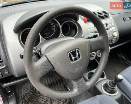 Серый Хонда Джаз, объемом двигателя 1.25 л и пробегом 203 тыс. км за 4999 $, фото 36 на Automoto.ua
