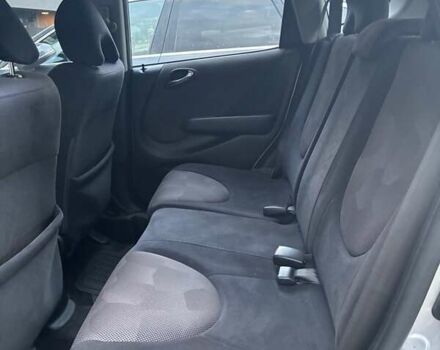 Серый Хонда Джаз, объемом двигателя 1.34 л и пробегом 213 тыс. км за 4790 $, фото 5 на Automoto.ua