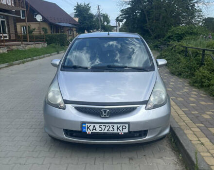 Сірий Хонда Джаз, об'ємом двигуна 1.33 л та пробігом 182 тис. км за 5000 $, фото 1 на Automoto.ua