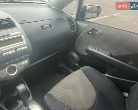 Сірий Хонда Джаз, об'ємом двигуна 1.3 л та пробігом 272 тис. км за 4800 $, фото 21 на Automoto.ua