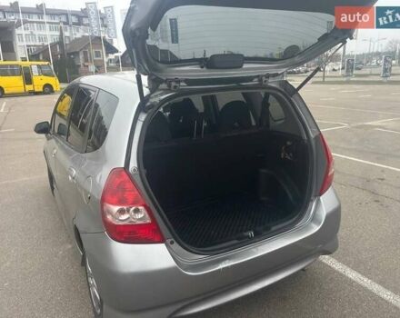 Сірий Хонда Джаз, об'ємом двигуна 1.3 л та пробігом 272 тис. км за 4800 $, фото 10 на Automoto.ua
