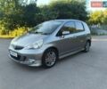 Серый Хонда Джаз, объемом двигателя 1.34 л и пробегом 216 тыс. км за 4500 $, фото 1 на Automoto.ua