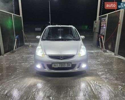 Сірий Хонда Джаз, об'ємом двигуна 1.4 л та пробігом 193 тис. км за 5300 $, фото 4 на Automoto.ua