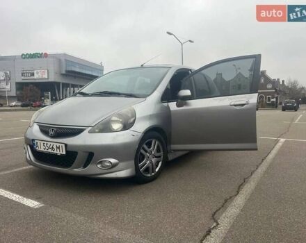 Сірий Хонда Джаз, об'ємом двигуна 1.3 л та пробігом 272 тис. км за 4800 $, фото 5 на Automoto.ua