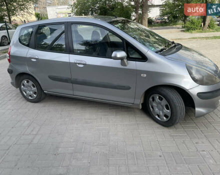 Серый Хонда Джаз, объемом двигателя 1.25 л и пробегом 224 тыс. км за 4800 $, фото 6 на Automoto.ua