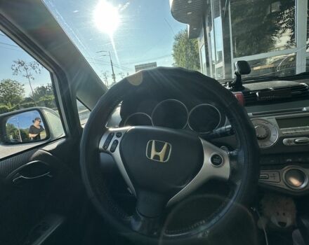 Серый Хонда Джаз, объемом двигателя 1.3 л и пробегом 243 тыс. км за 4500 $, фото 7 на Automoto.ua