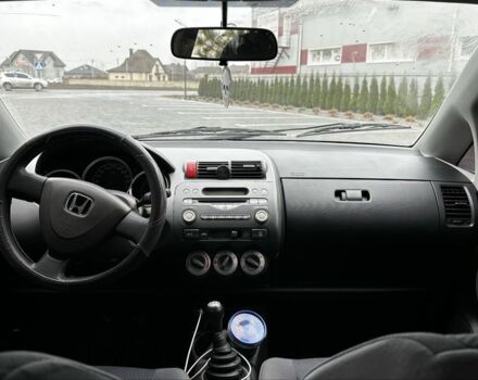 Сірий Хонда Джаз, об'ємом двигуна 1.2 л та пробігом 250 тис. км за 4300 $, фото 7 на Automoto.ua