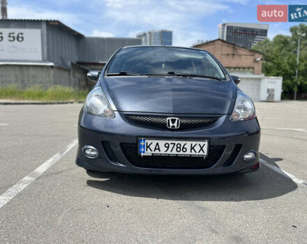 Серый Хонда Джаз, объемом двигателя 1.34 л и пробегом 184 тыс. км за 6500 $, фото 4 на Automoto.ua