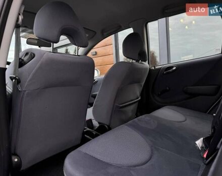 Сірий Хонда Джаз, об'ємом двигуна 0 л та пробігом 174 тис. км за 5600 $, фото 33 на Automoto.ua