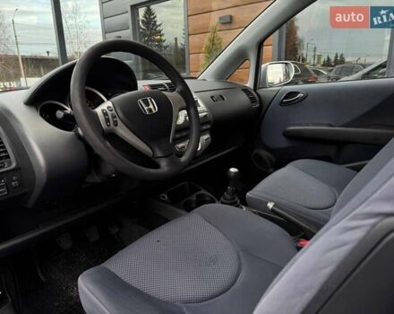 Сірий Хонда Джаз, об'ємом двигуна 0 л та пробігом 174 тис. км за 5600 $, фото 19 на Automoto.ua