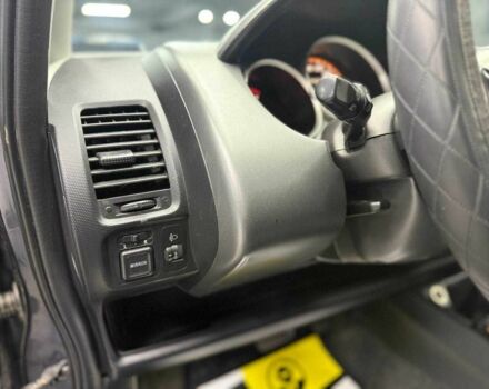 Хонда Джаз 2007 в Черновцах на Automoto.ua Серый Хонда Джаз, объемом двигателя 1.4 л и пробегом 227 тыс. км за 5800 $, фото 18 на Automoto.ua