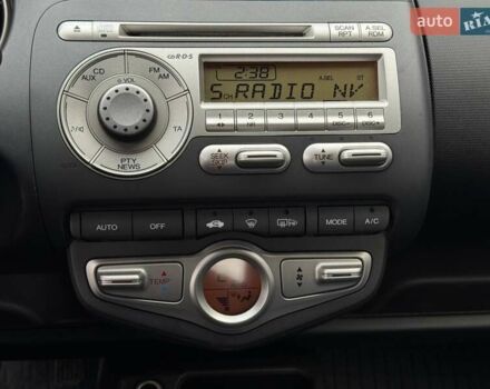 Сірий Хонда Джаз, об'ємом двигуна 0 л та пробігом 174 тис. км за 5600 $, фото 26 на Automoto.ua