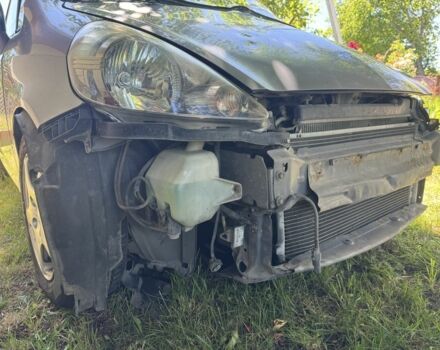 Хонда Джаз 2007 в Волочиске на Automoto.ua Серый Хонда Джаз, объемом двигателя 1.3 л и пробегом 273 тыс. км за 1500 $, фото 4 на Automoto.ua