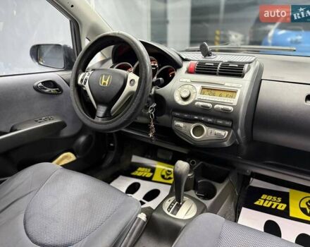 Хонда Джаз 2007 в Черновцах на Automoto.ua Серый Хонда Джаз, объемом двигателя 1.34 л и пробегом 227 тыс. км за 5800 $, фото 6 на Automoto.ua
