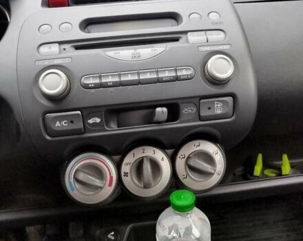 Сірий Хонда Джаз, об'ємом двигуна 1.25 л та пробігом 269 тис. км за 4100 $, фото 39 на Automoto.ua