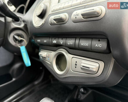 Серый Хонда Джаз, объемом двигателя 1.34 л и пробегом 123 тыс. км за 5700 $, фото 23 на Automoto.ua