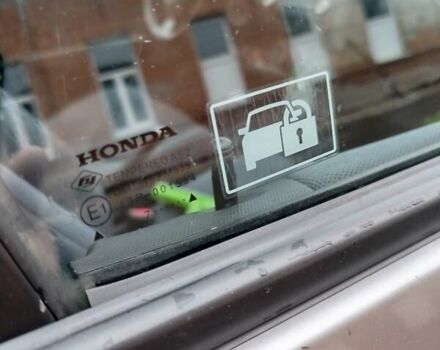 Сірий Хонда Джаз, об'ємом двигуна 1.25 л та пробігом 269 тис. км за 4100 $, фото 32 на Automoto.ua