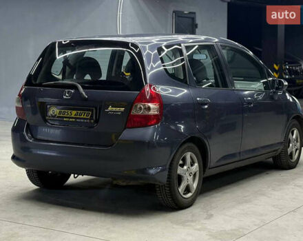 Хонда Джаз 2007 в Черновцах на Automoto.ua Серый Хонда Джаз, объемом двигателя 1.34 л и пробегом 227 тыс. км за 5800 $, фото 5 на Automoto.ua