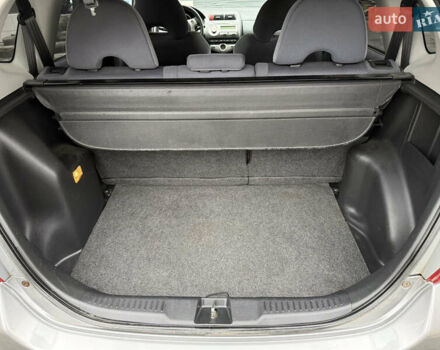 Серый Хонда Джаз, объемом двигателя 1.34 л и пробегом 123 тыс. км за 5700 $, фото 28 на Automoto.ua