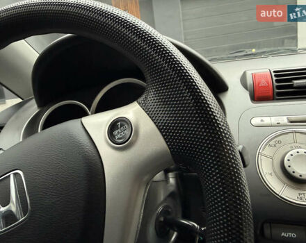Серый Хонда Джаз, объемом двигателя 1.34 л и пробегом 123 тыс. км за 5700 $, фото 21 на Automoto.ua