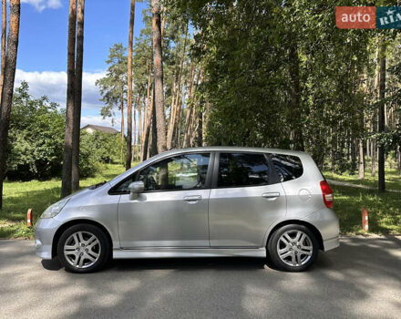 Серый Хонда Джаз, объемом двигателя 1.34 л и пробегом 173 тыс. км за 5900 $, фото 2 на Automoto.ua