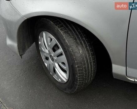 Сірий Хонда Джаз, об'ємом двигуна 0 л та пробігом 174 тис. км за 5600 $, фото 1 на Automoto.ua