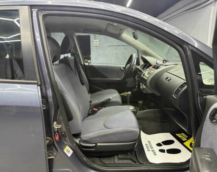 Хонда Джаз 2007 в Черновцах на Automoto.ua Серый Хонда Джаз, объемом двигателя 1.4 л и пробегом 227 тыс. км за 5800 $, фото 8 на Automoto.ua