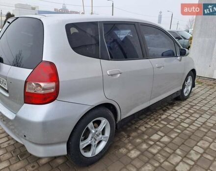 Серый Хонда Джаз, объемом двигателя 1.3 л и пробегом 208 тыс. км за 4000 $, фото 2 на Automoto.ua