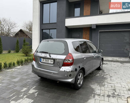 Серый Хонда Джаз, объемом двигателя 1.34 л и пробегом 123 тыс. км за 5700 $, фото 16 на Automoto.ua