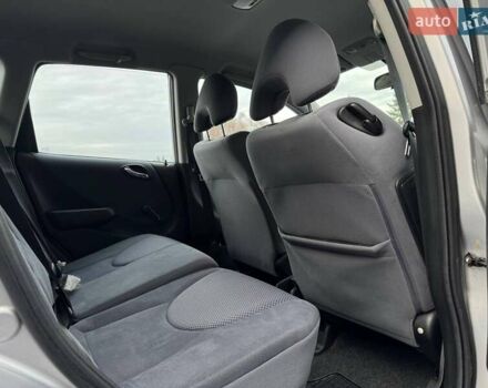 Сірий Хонда Джаз, об'ємом двигуна 0 л та пробігом 174 тис. км за 5600 $, фото 35 на Automoto.ua