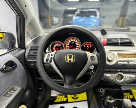 Хонда Джаз 2007 в Черновцах на Automoto.ua Серый Хонда Джаз, объемом двигателя 1.4 л и пробегом 227 тыс. км за 5800 $, фото 10 на Automoto.ua