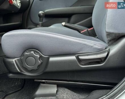 Сірий Хонда Джаз, об'ємом двигуна 0 л та пробігом 174 тис. км за 5600 $, фото 20 на Automoto.ua