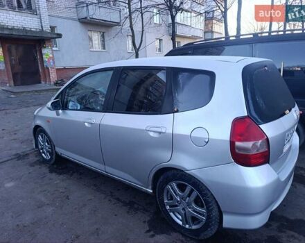 Серый Хонда Джаз, объемом двигателя 1.3 л и пробегом 200 тыс. км за 5500 $, фото 6 на Automoto.ua