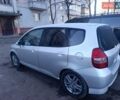 Серый Хонда Джаз, объемом двигателя 1.3 л и пробегом 200 тыс. км за 5500 $, фото 6 на Automoto.ua