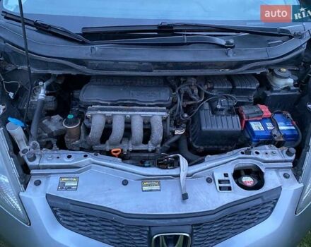 Серый Хонда Джаз, объемом двигателя 1.2 л и пробегом 230 тыс. км за 4999 $, фото 18 на Automoto.ua