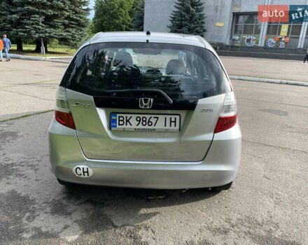 Серый Хонда Джаз, объемом двигателя 1.4 л и пробегом 250 тыс. км за 6300 $, фото 4 на Automoto.ua