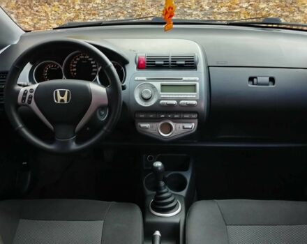 Сірий Хонда Джаз, об'ємом двигуна 1.3 л та пробігом 163 тис. км за 4950 $, фото 8 на Automoto.ua