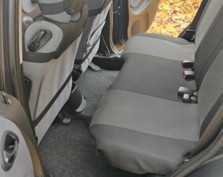 Сірий Хонда Джаз, об'ємом двигуна 1.3 л та пробігом 163 тис. км за 4950 $, фото 10 на Automoto.ua