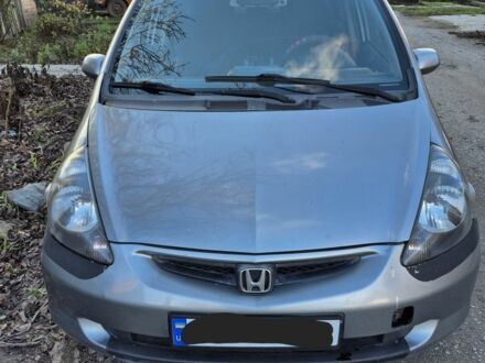 Серый Хонда Джаз, объемом двигателя 1.4 л и пробегом 208 тыс. км за 4500 $, фото 1 на Automoto.ua
