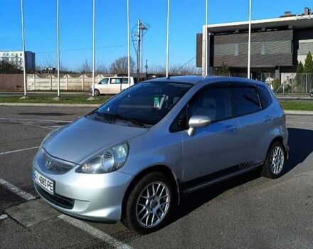 Серый Хонда Джаз, объемом двигателя 1.34 л и пробегом 190 тыс. км за 5200 $, фото 1 на Automoto.ua