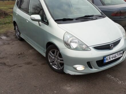 Серый Хонда Джаз, объемом двигателя 1.3 л и пробегом 325 тыс. км за 5000 $, фото 1 на Automoto.ua