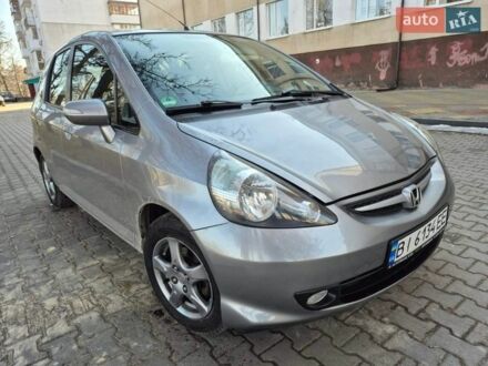 Серый Хонда Джаз, объемом двигателя 1.4 л и пробегом 207 тыс. км за 4850 $, фото 1 на Automoto.ua