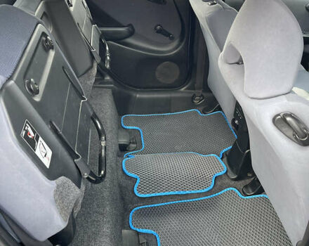 Синий Хонда Джаз, объемом двигателя 1.25 л и пробегом 257 тыс. км за 3500 $, фото 18 на Automoto.ua