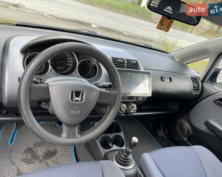 Синий Хонда Джаз, объемом двигателя 1.25 л и пробегом 257 тыс. км за 3500 $, фото 11 на Automoto.ua