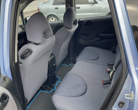 Синий Хонда Джаз, объемом двигателя 1.25 л и пробегом 257 тыс. км за 3500 $, фото 12 на Automoto.ua